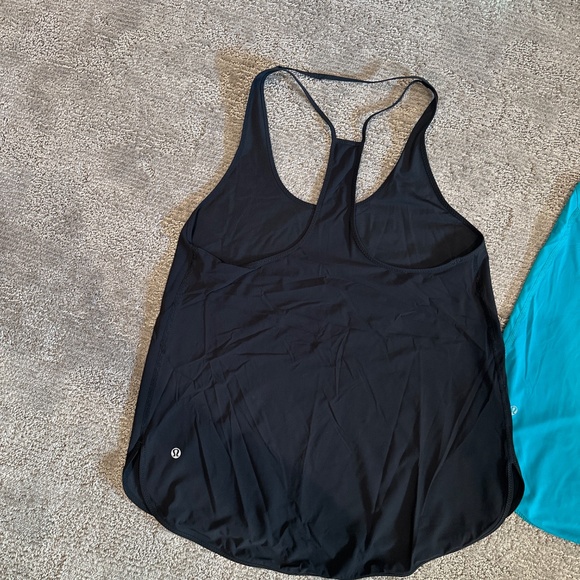 2-lululemon tank tops - Picture 5 of 6
